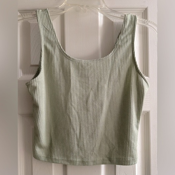 Green Ribbed cropped Tank Top - Picture 1 of 4